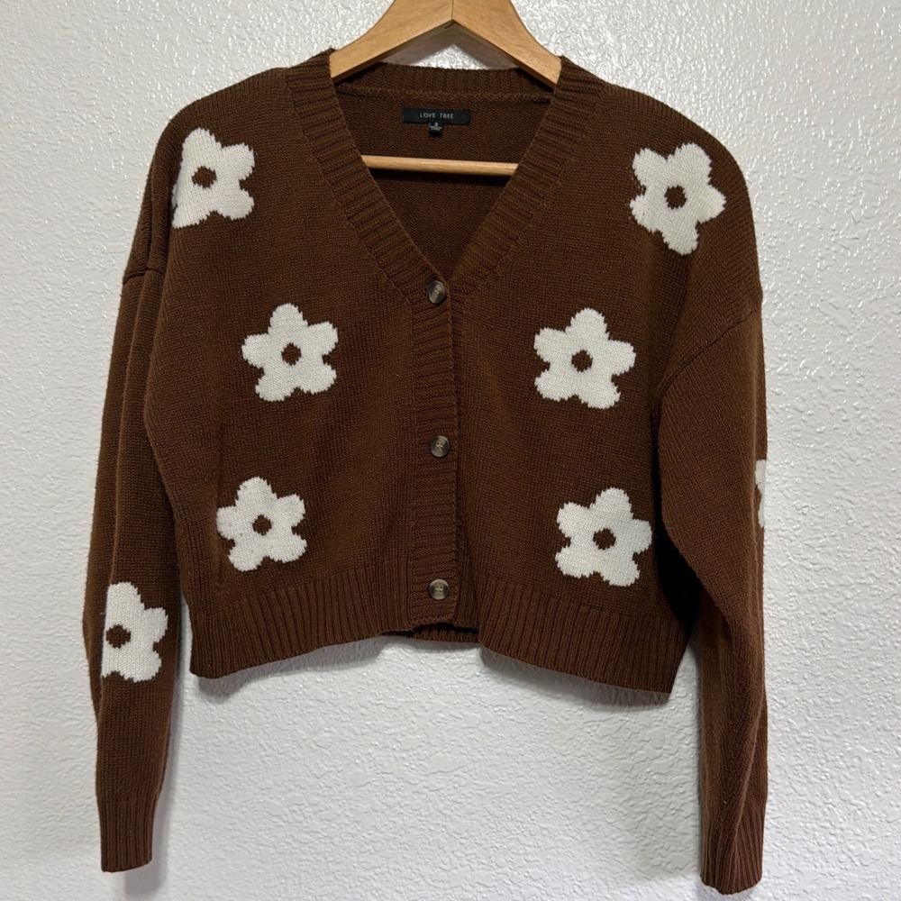 Love Tree Brown Floral Cropped Cardigan Sweater V-Neck Button Front Small
